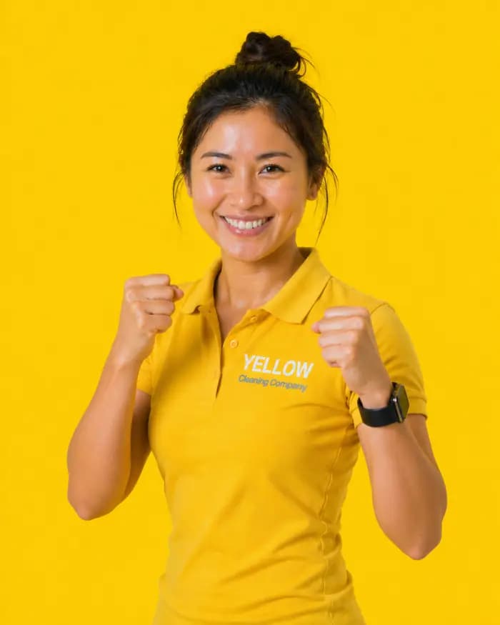 Yellow team member in the company uniform